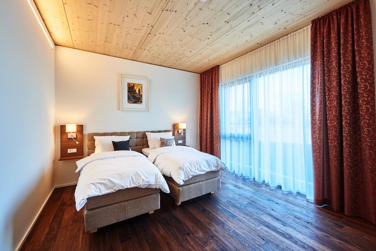 Hotel 2050 Rutesheim Exterior photo